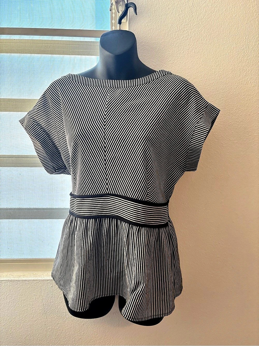 monteau Black & White Striped Blouse Size Large